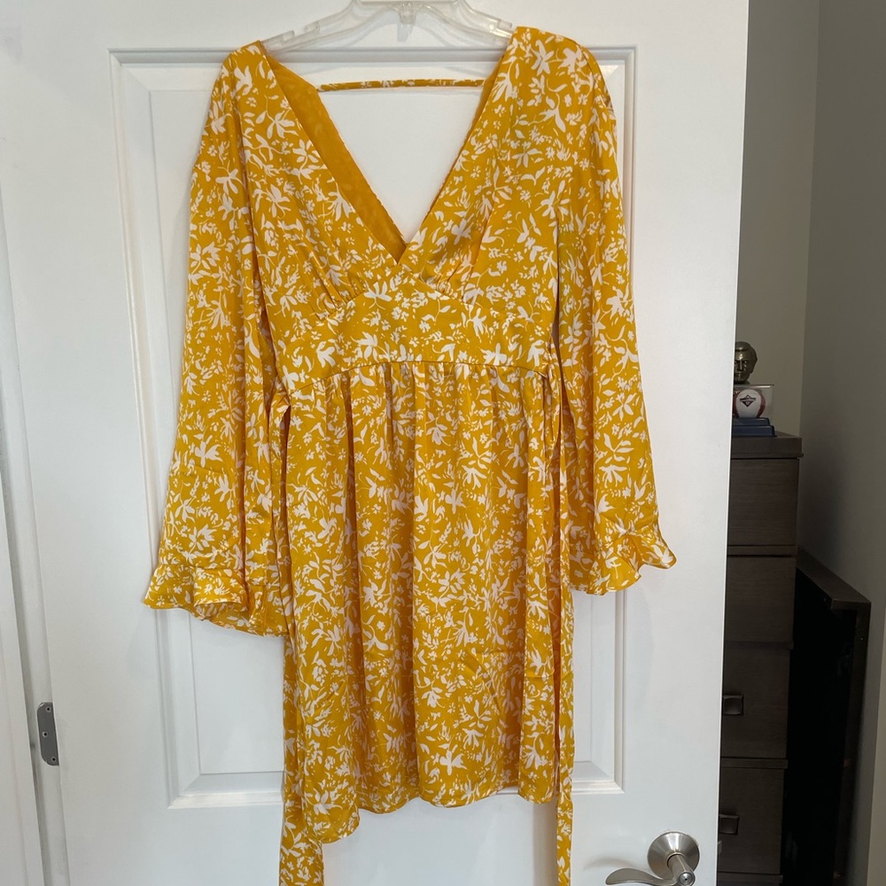 BCBG Yellow Floral Dress